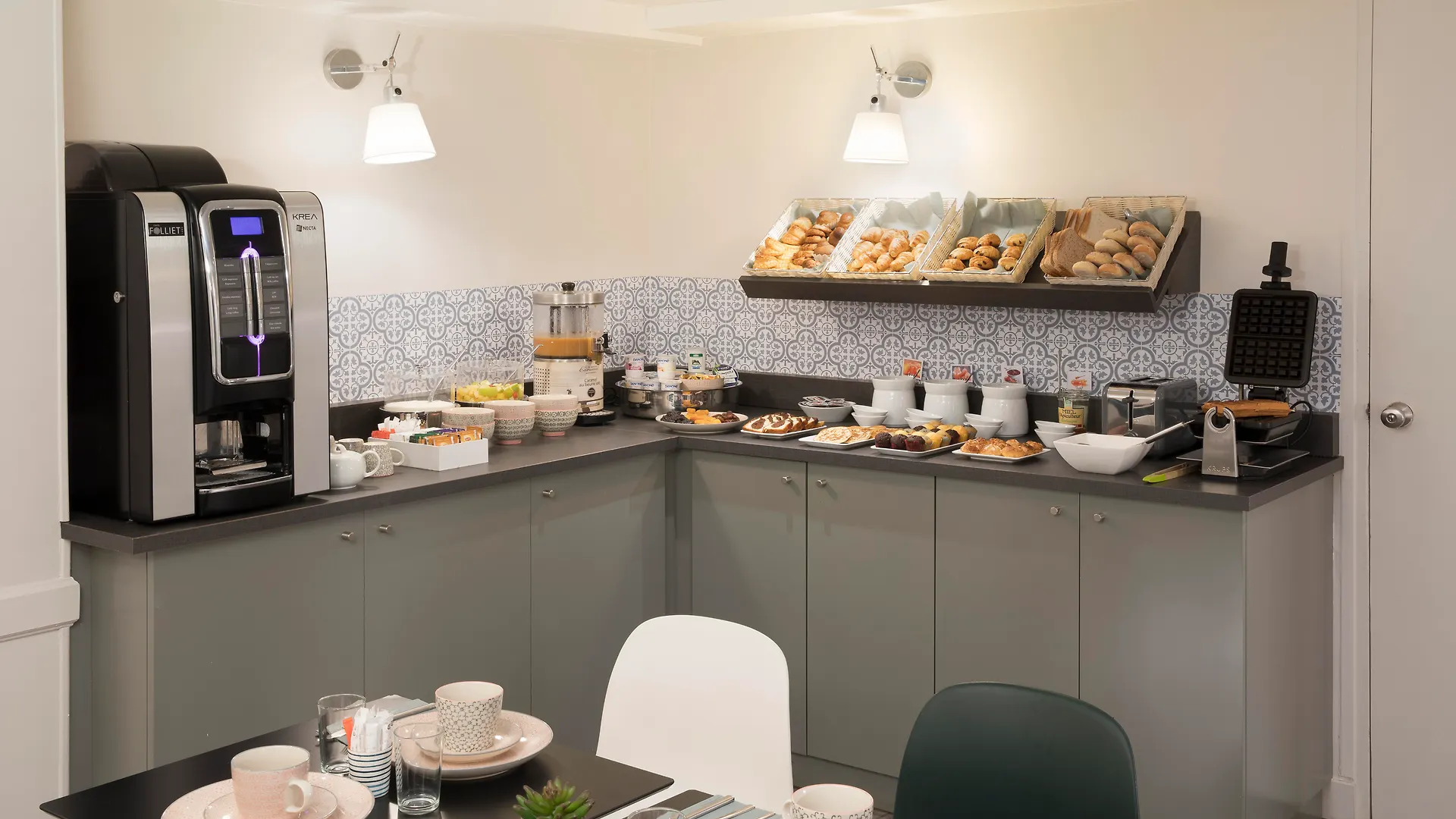 D'espagne Hotel 3*
